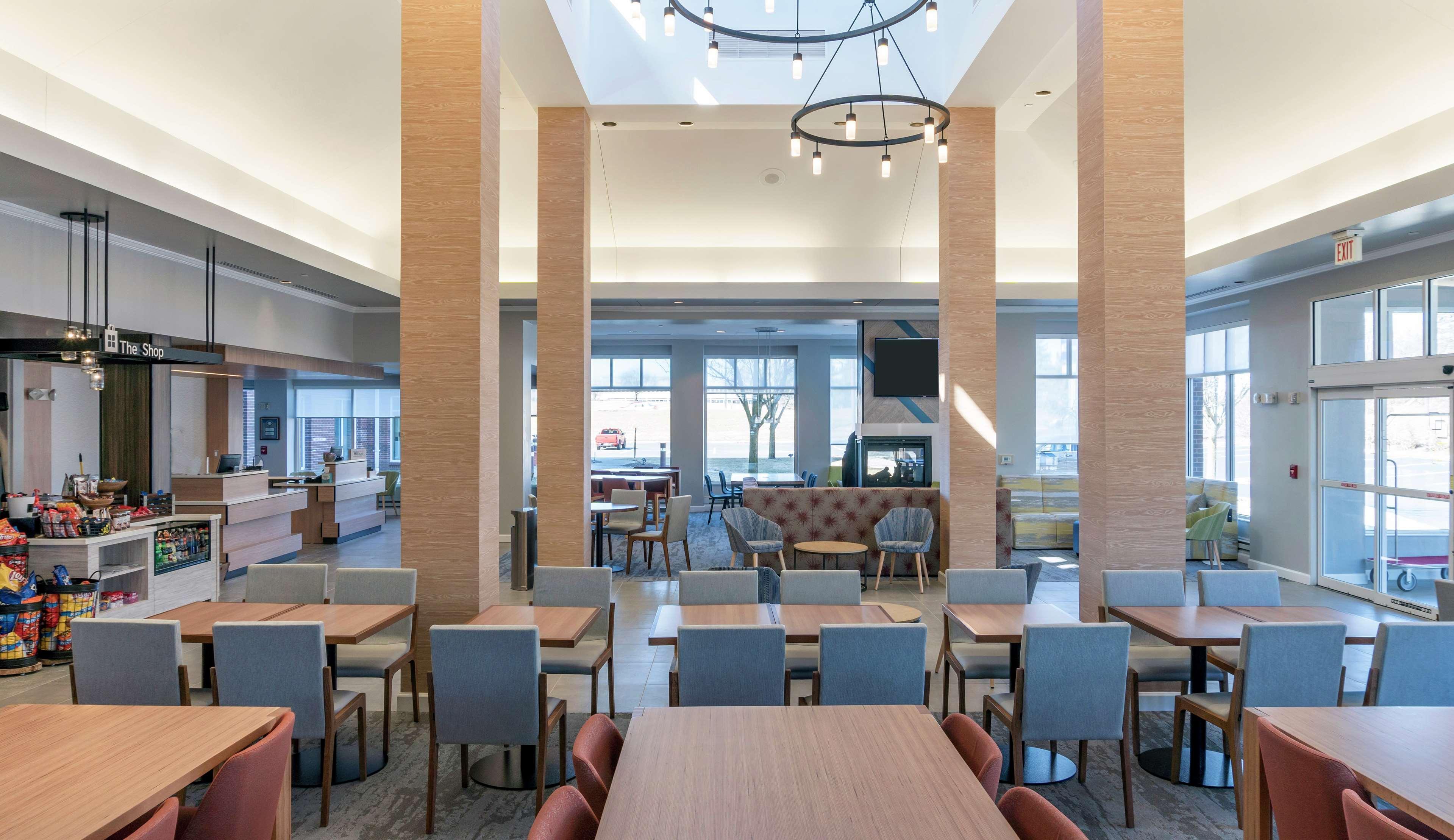 Hilton Garden Inn Plymouth Exteriör bild