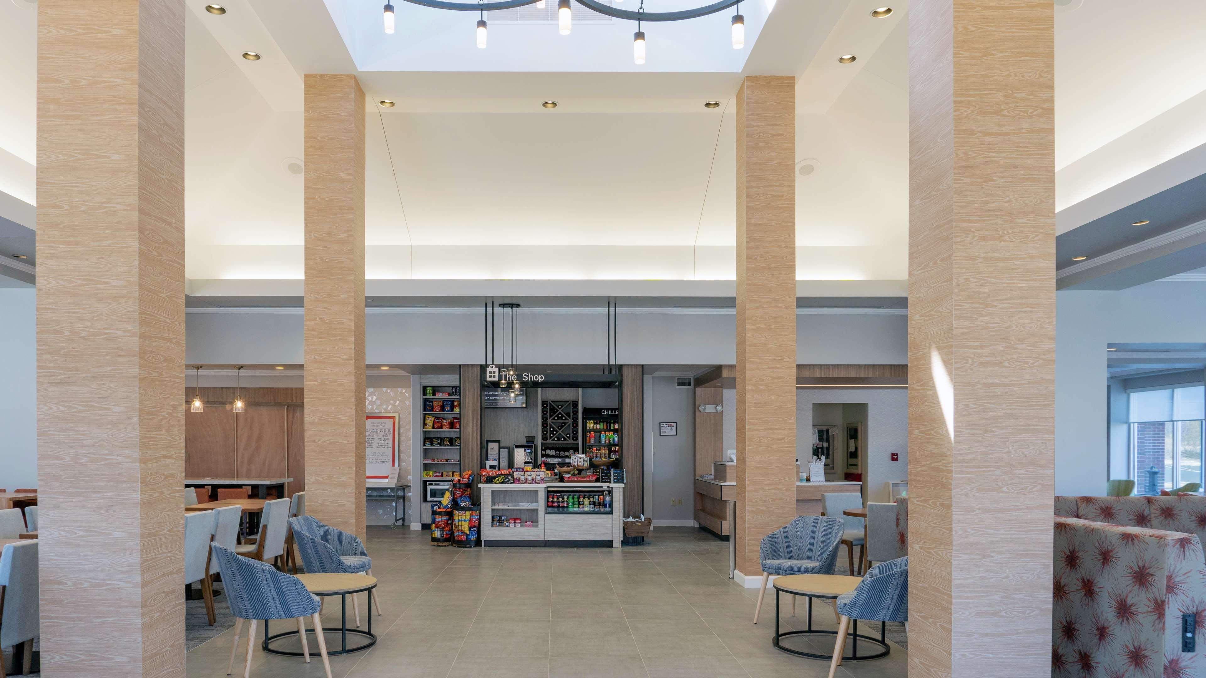 Hilton Garden Inn Plymouth Exteriör bild